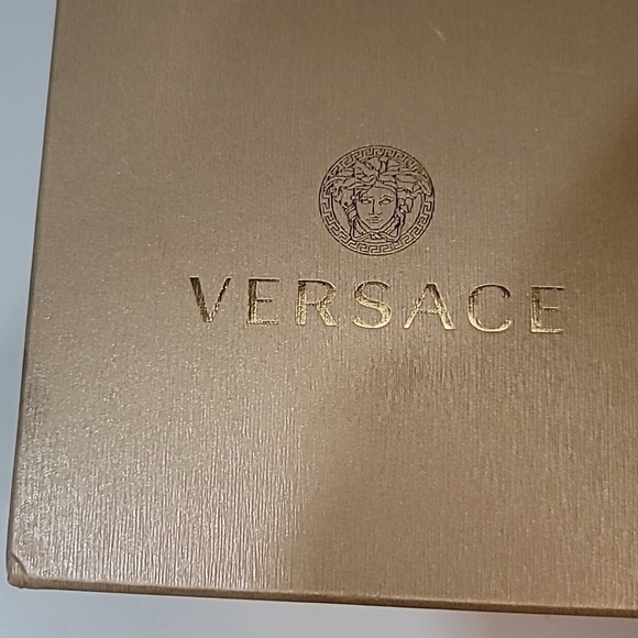 VERSACE Gold Square Watch Box - Picture 2 of 6